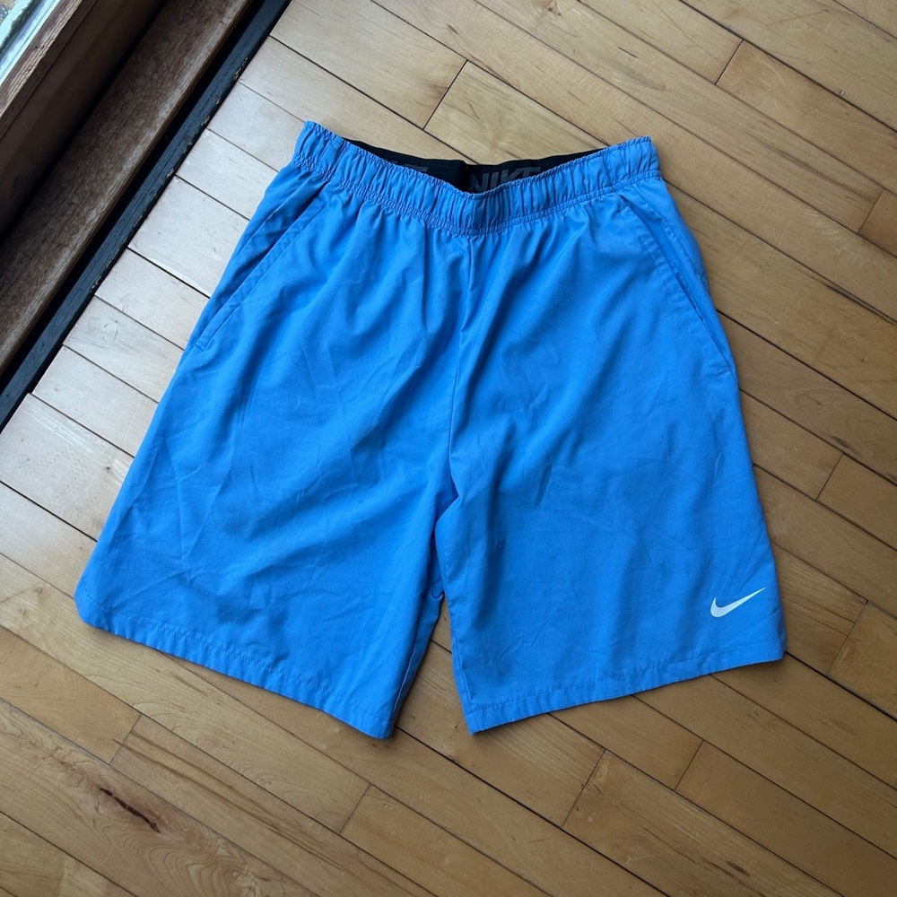 Nike Men's Vibrant Blue Athletic Shorts